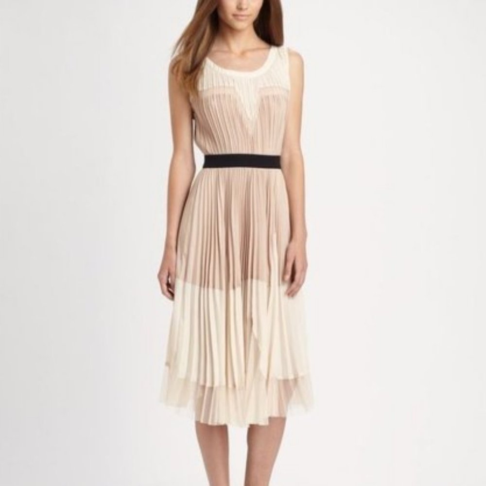BCBG MAXAZRIA Lucea Powder Blush Cocktail Dress - sz 4